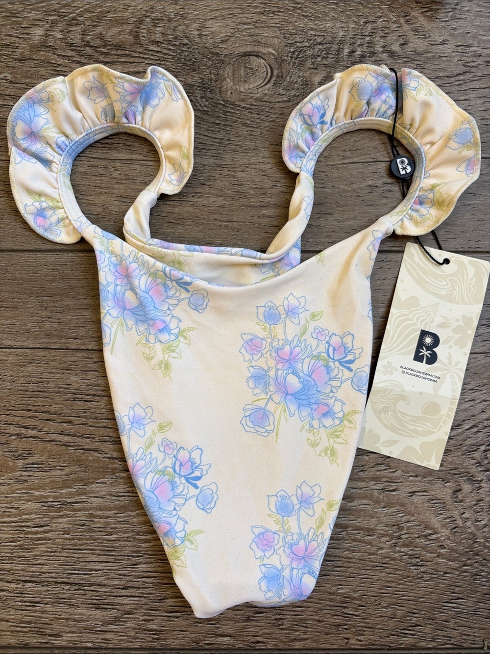 Blackbough Swim Bikini Set Floral Top Tessa Ruffled Cheeky Bottoms in Angel Cake - Picture 6 of 7